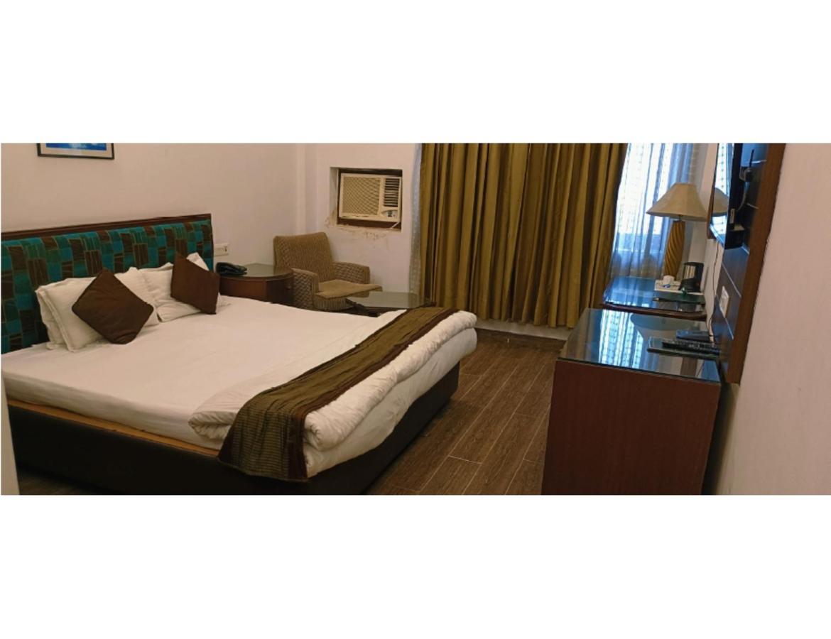 Jai Maa Hotel, Katra * Katra (Jammu and Kashmir)